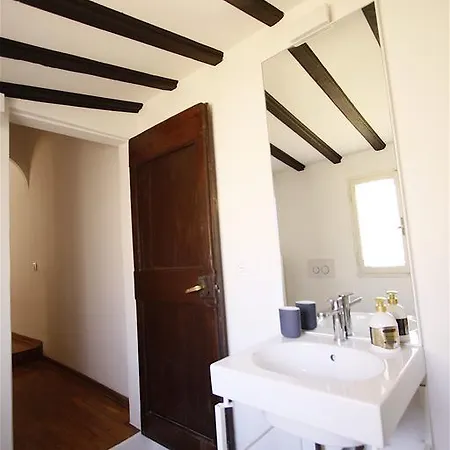 Santa Croce Charming Appartement *